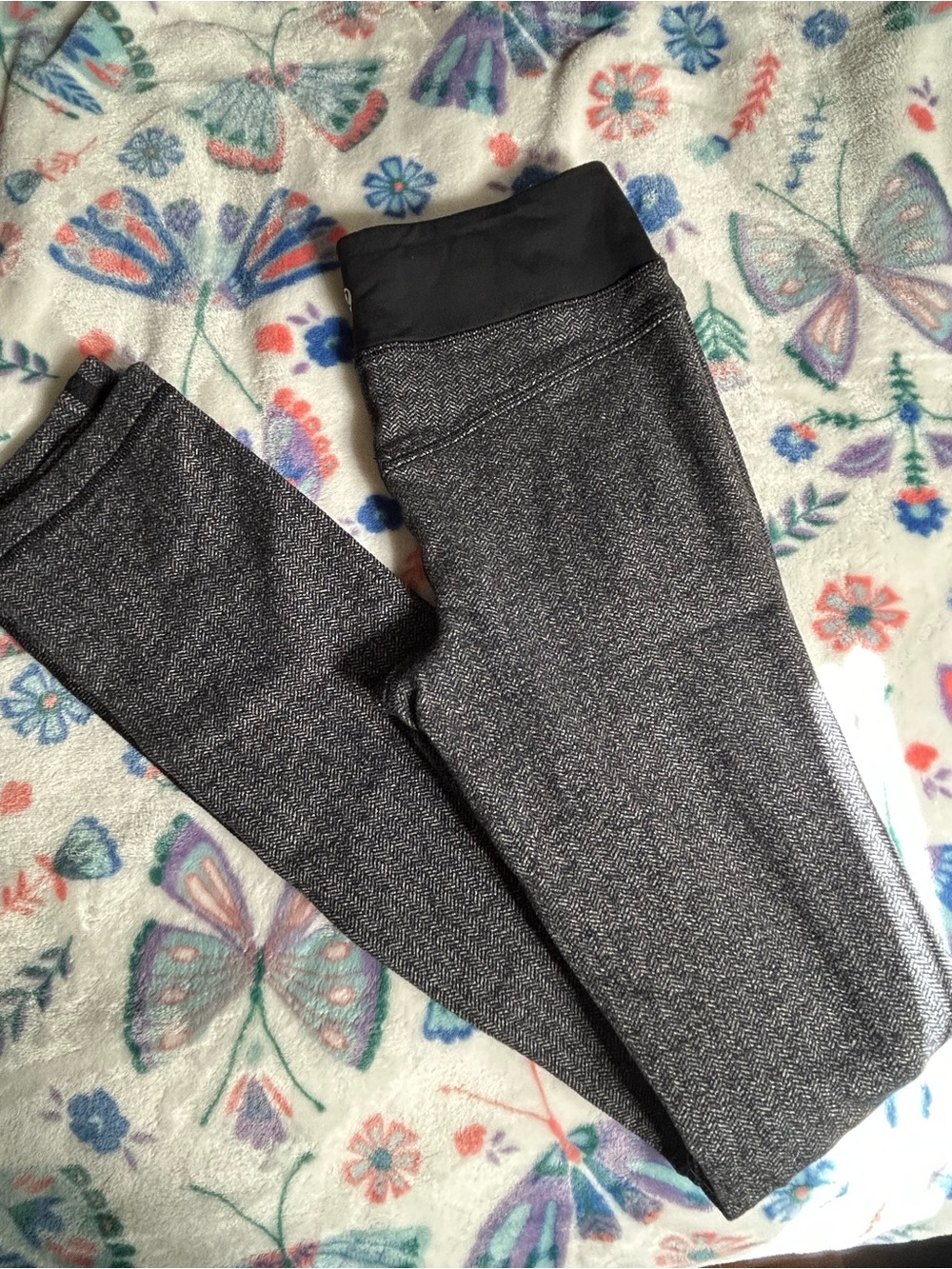 lululemon athletica Black Heathered Gray Leggings